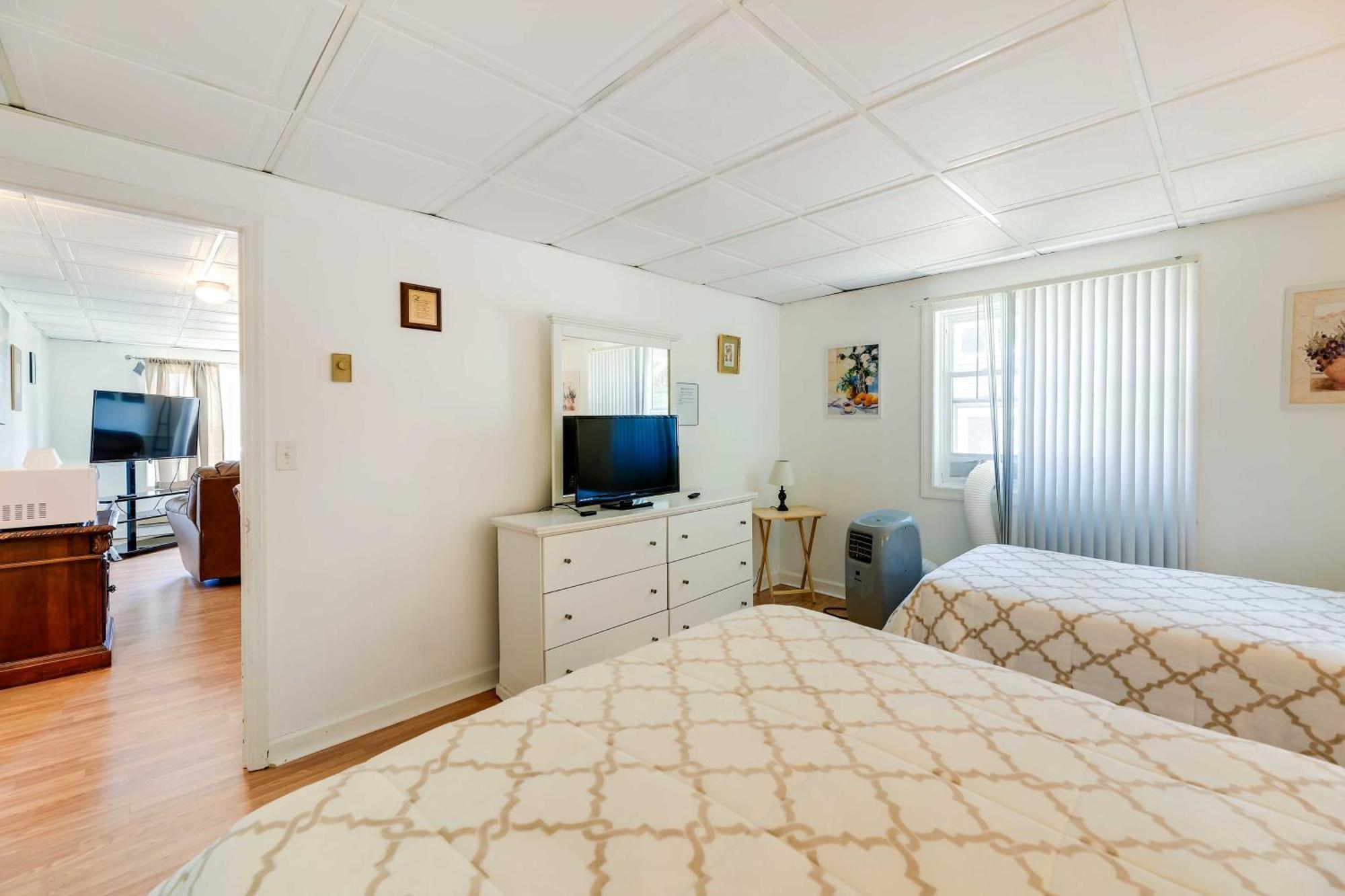 1 Ocean Fun Emerald Isle Apt, Steps To Beaches! Εξωτερικό φωτογραφία